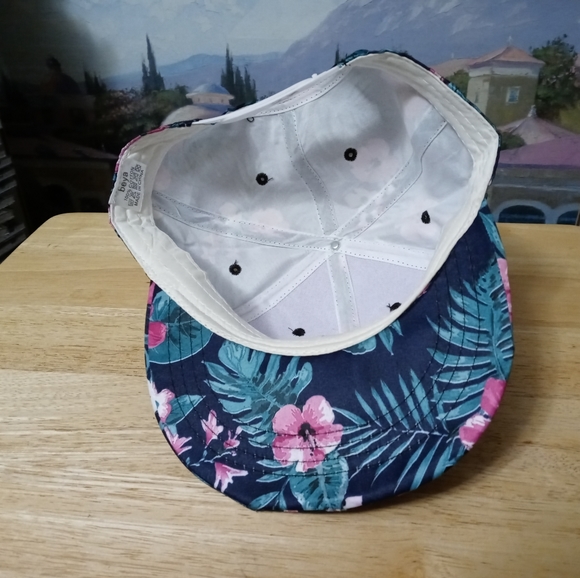 🧢⛵PEACE.LOVE.$$$ CAP⚾⚽🏈🏀🎮 - Picture 12 of 16